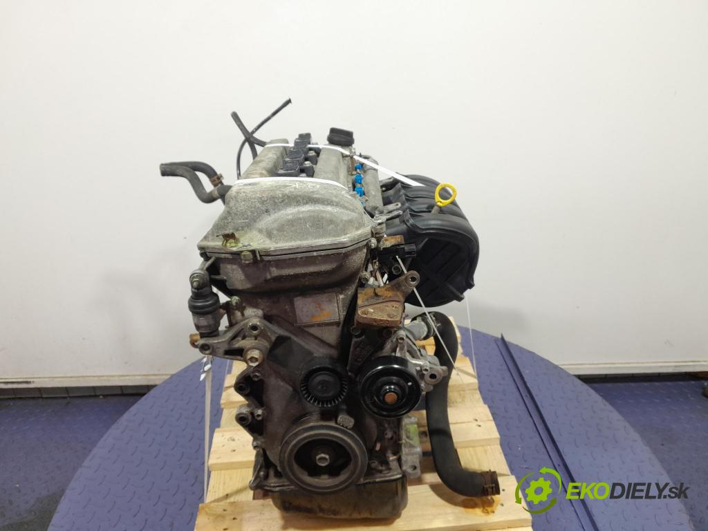 Toyota Corolla verso 2006 motor Benzín: 3ZZFE