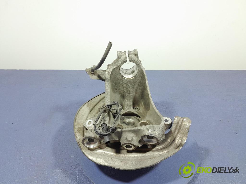 Bmw Z4 2022 náboj Prava: