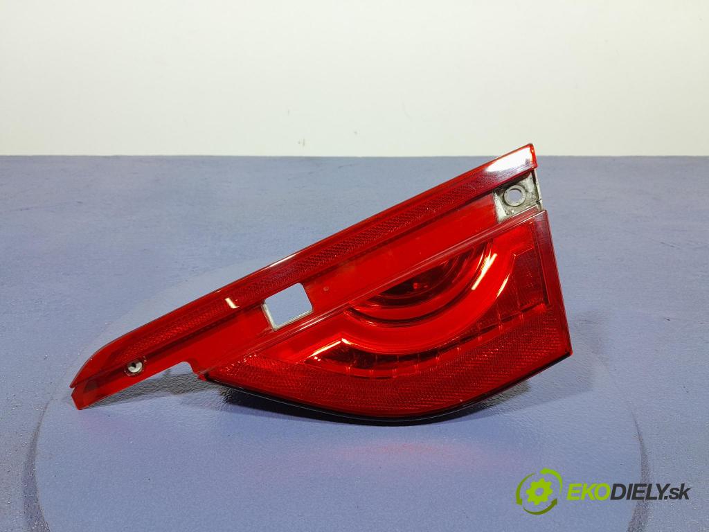 Jaguar Xf 2015 svetlo / reflektor zad Prava: Vnútri: GX63-15K272-AD