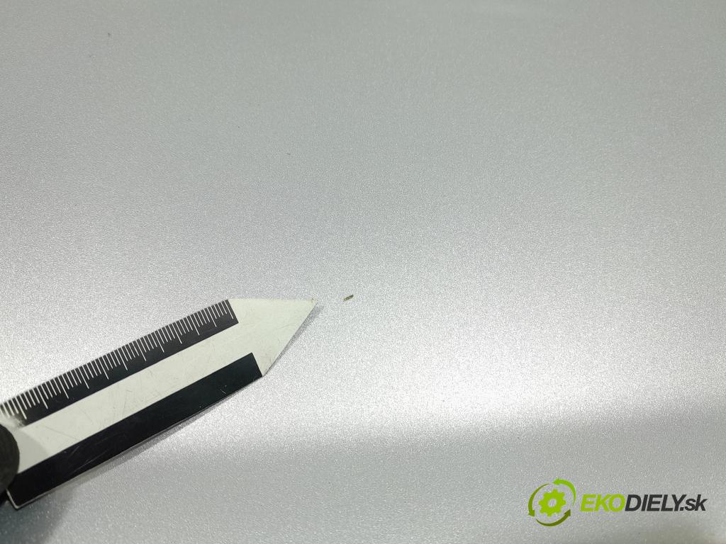 Jaguar Xf 2015 zadní dveře kufra: kufr