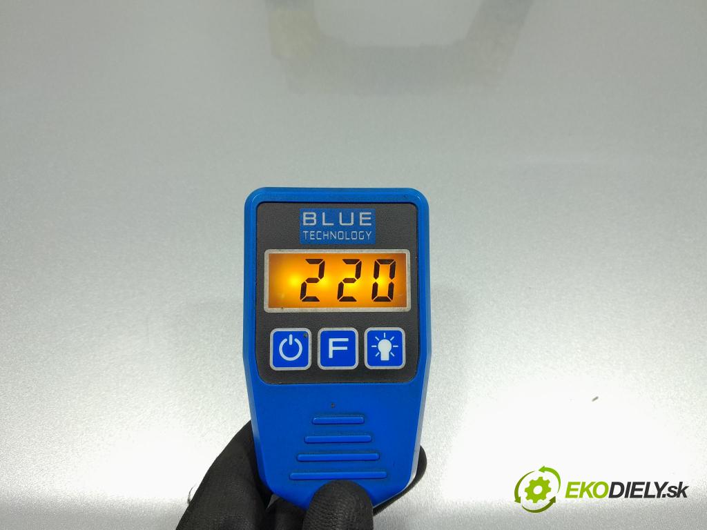 Jaguar Xf 2015 zadní dveře kufra: kufr