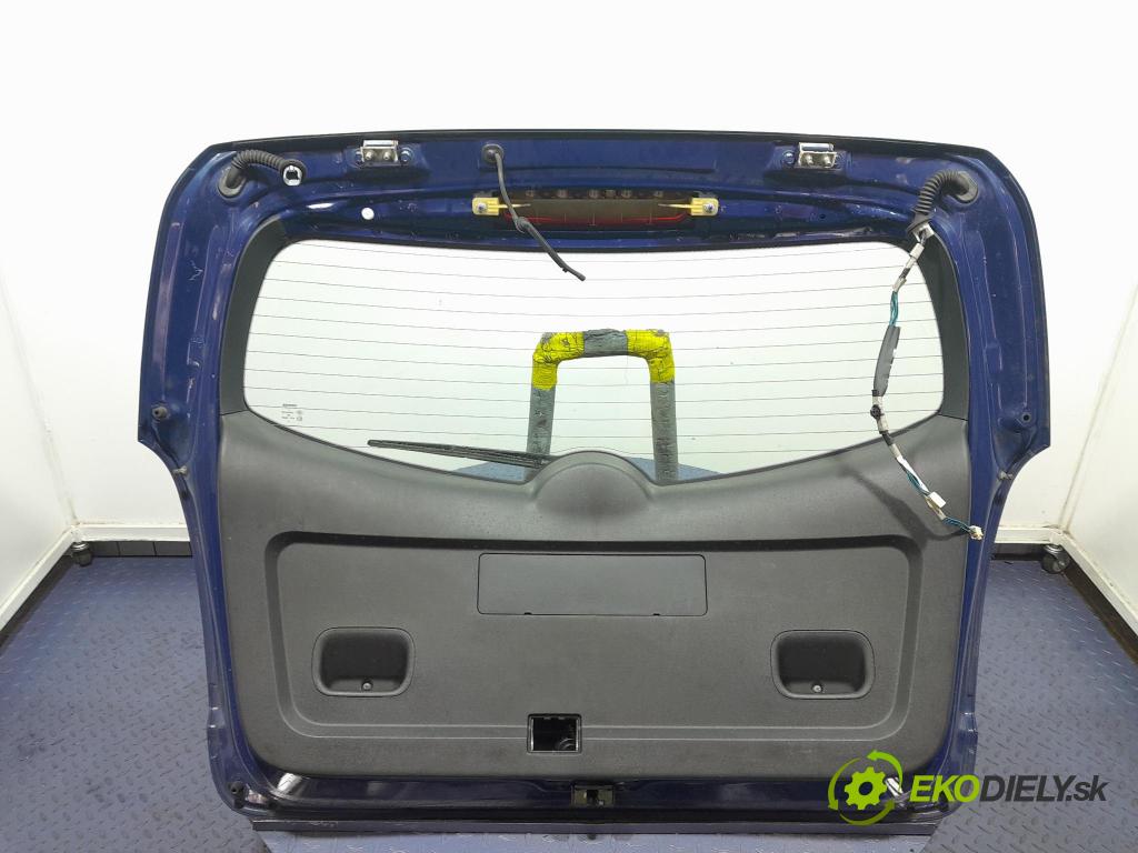 Toyota Corolla verso 2006 zadna dveře kufra: kufra: 
