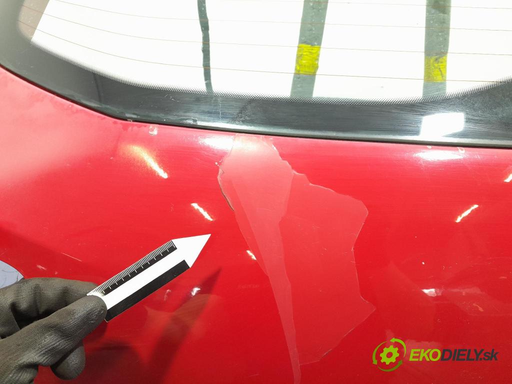 Seat Ibiza 2009 zadní dveře kufra: kufr