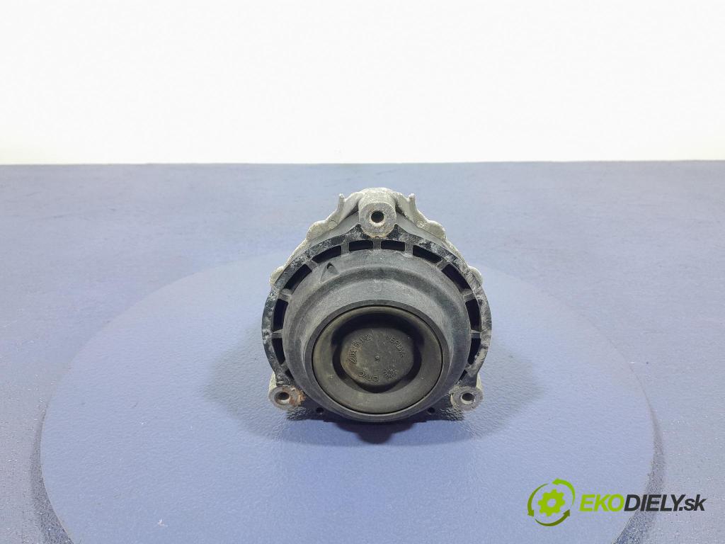 Bmw Z4 2022 Vankúš/: držiak Motor: 7581618