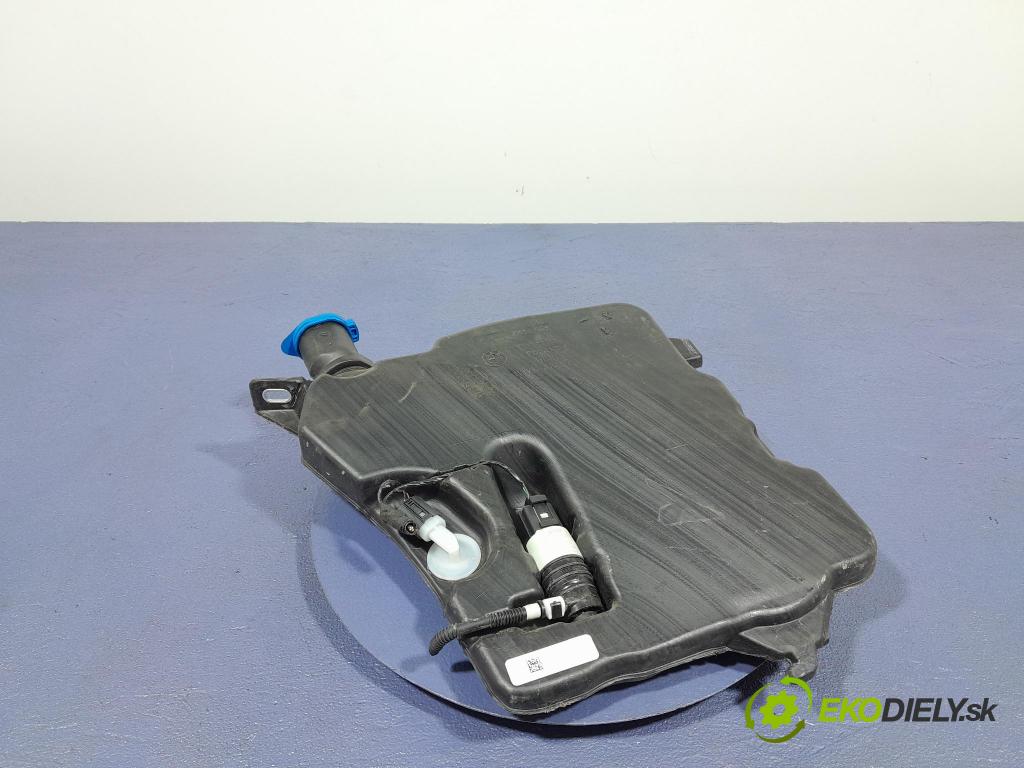 Bmw Z4 2022 nádržka Podložka: 7454448