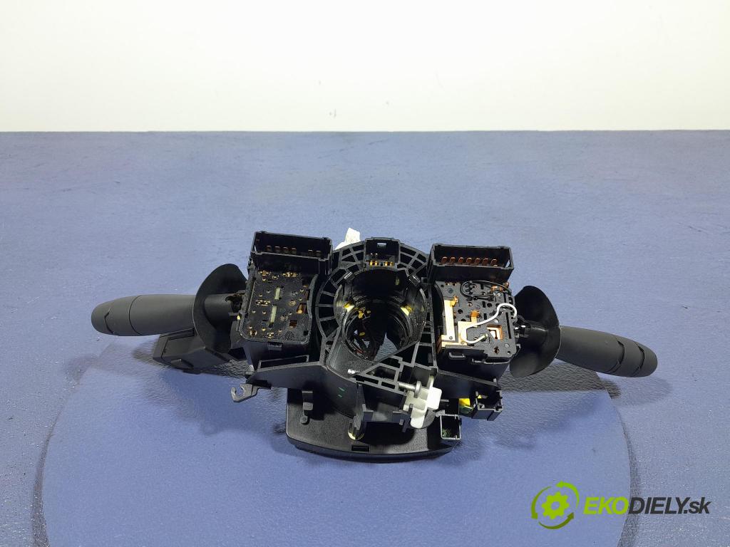 Renault Laguna 2002 prepínač Komplex: