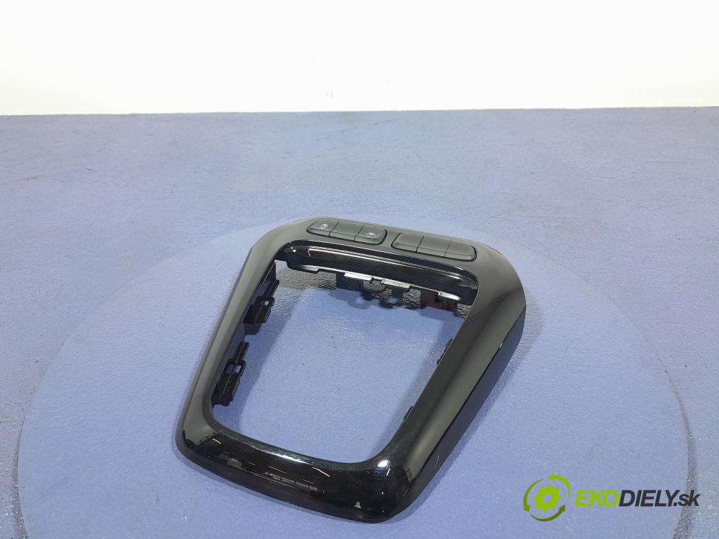 Opel Corsa 2024 kryt Plast: Interiéry: 98295401