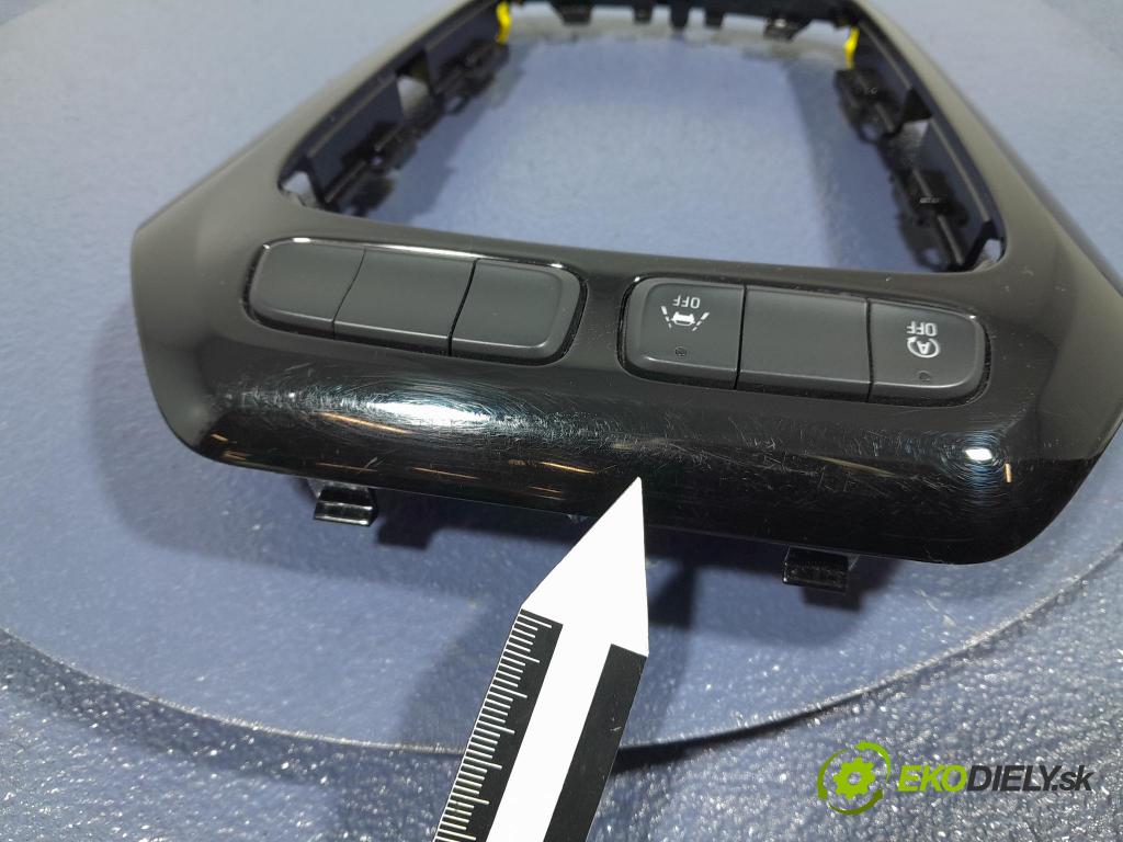 Opel Corsa 2024 kryt Plast: Interiéry: 98295401