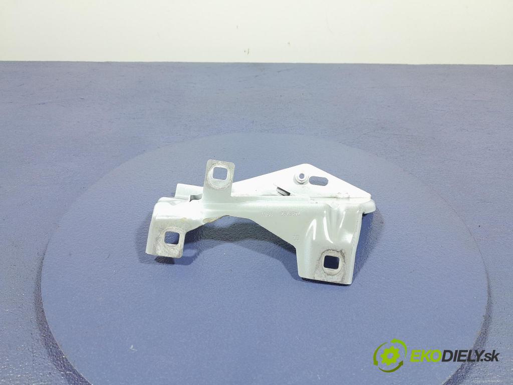 Bmw Z4 2022 blatník Predné v pravo: 7435792