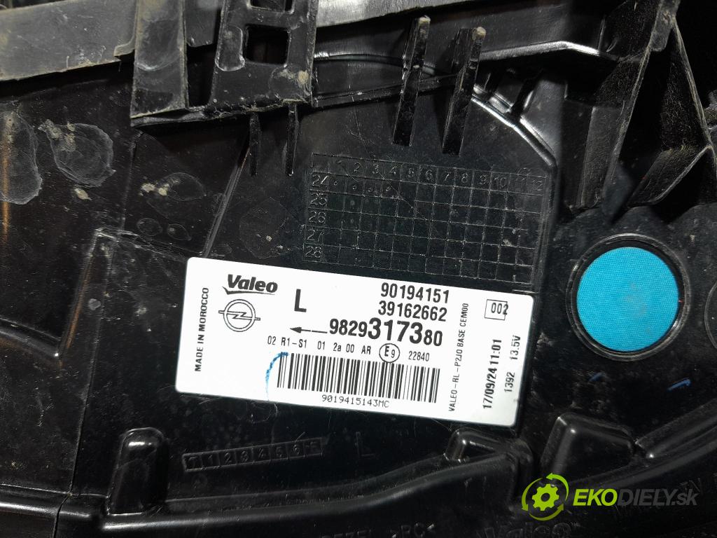 Opel Corsa 2024 svetlo / reflektor zad ľavá Vonkajsia: 9829317380