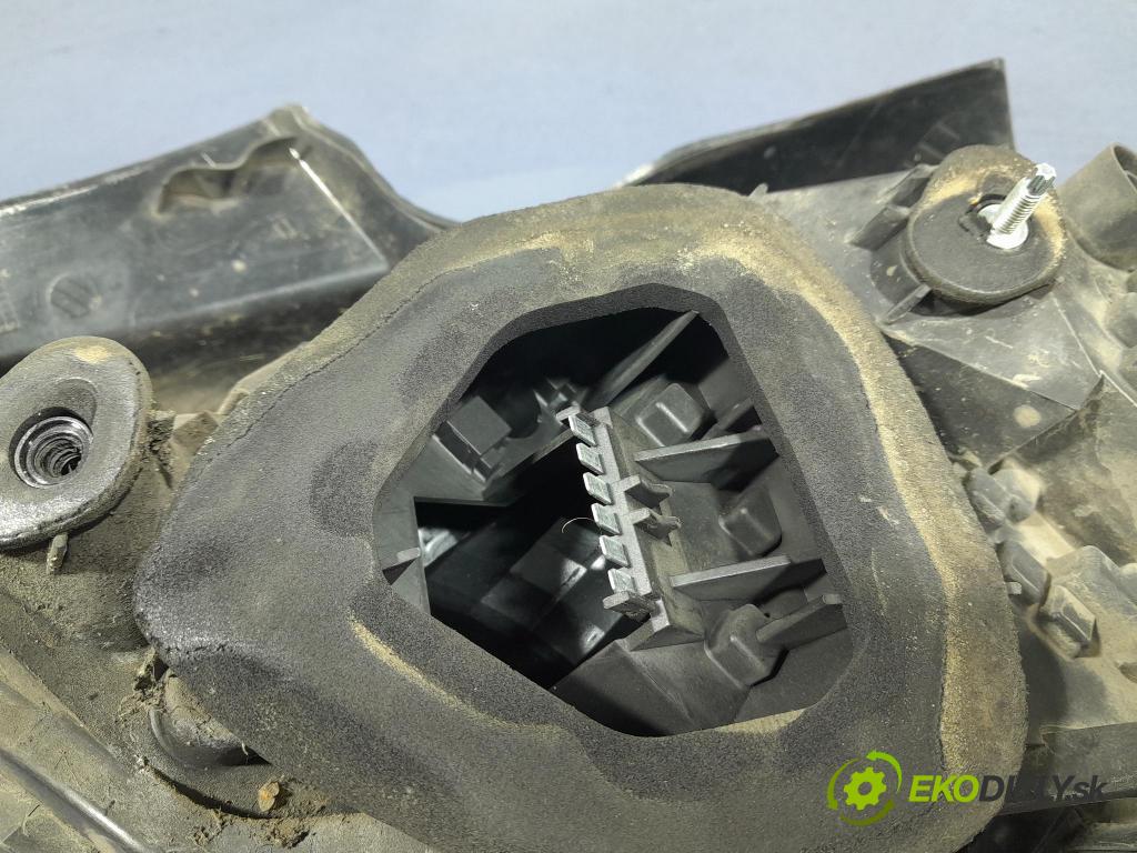 Opel Corsa 2008 svetlo / reflektor zad ľavá Vonkajsia: 13269050