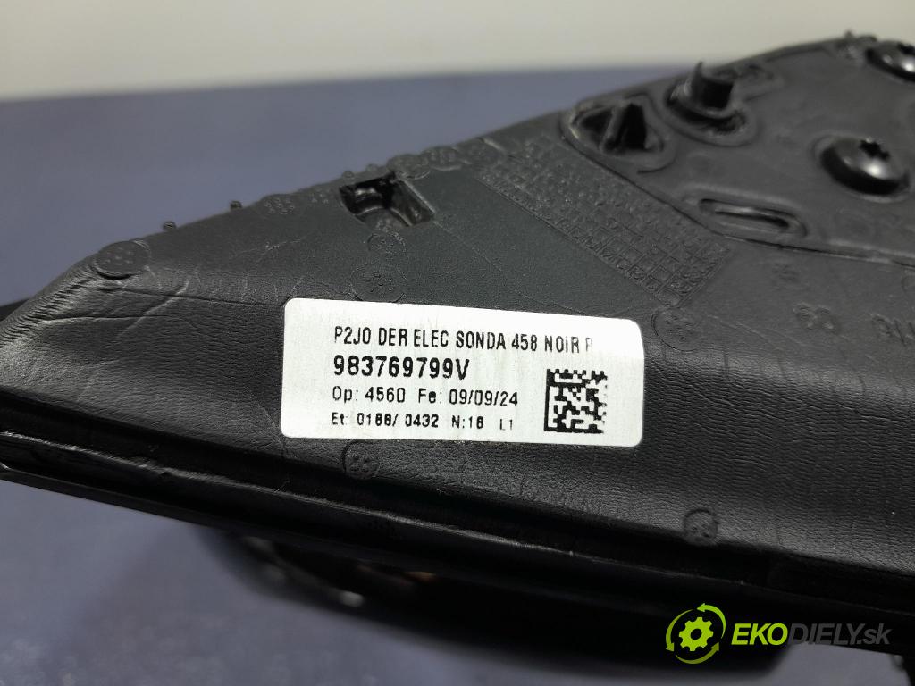 Opel Corsa 2024 zrkadlo pravé