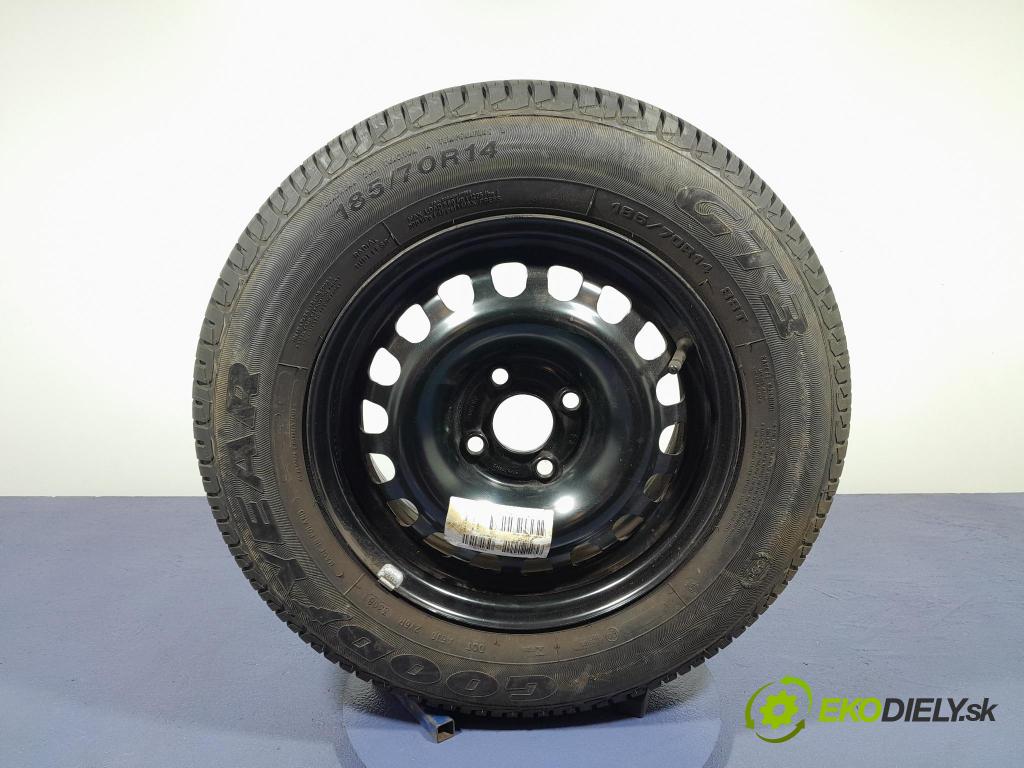 Opel Corsa 2008 koleso Prístup: