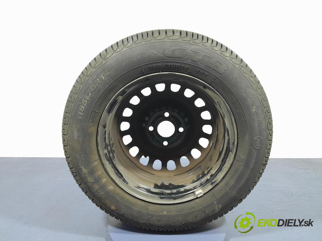 Opel Corsa 2008 koleso Prístup: