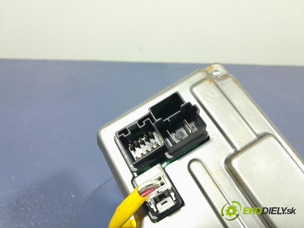 Opel Corsa 2008 Stĺpik volant x 13290385