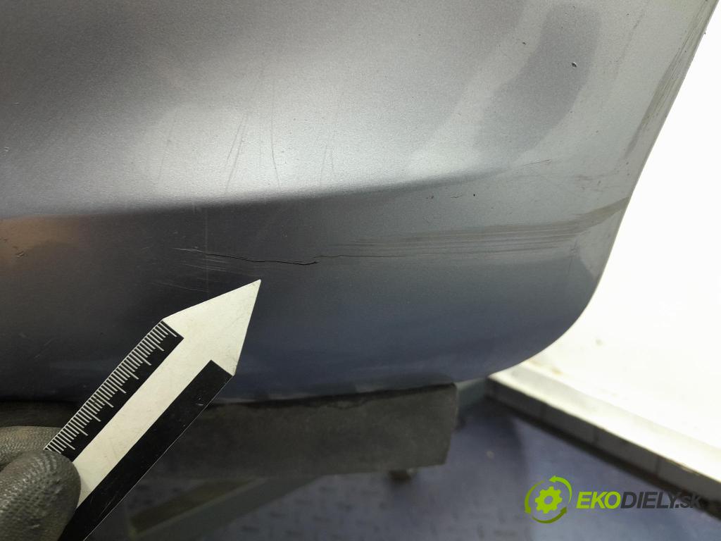 Opel Corsa 2008 nárazník Predné