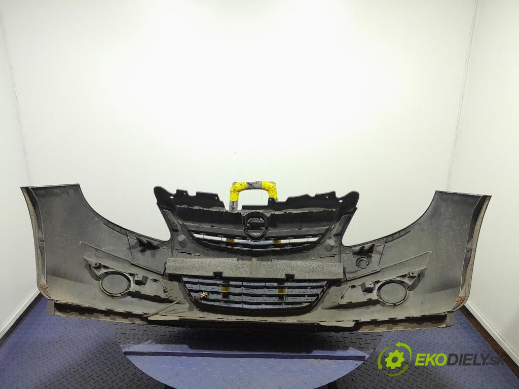 Opel Corsa 2008 nárazník Predné