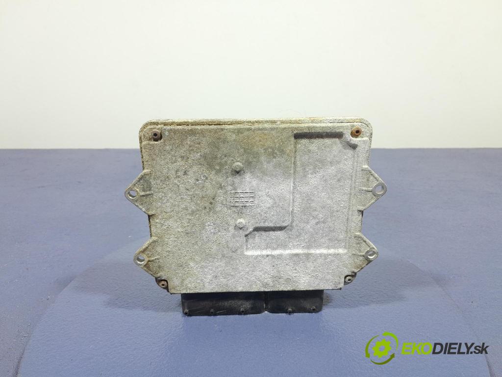 Opel Corsa 2008 riadiaca jednotka Motor: 55568383