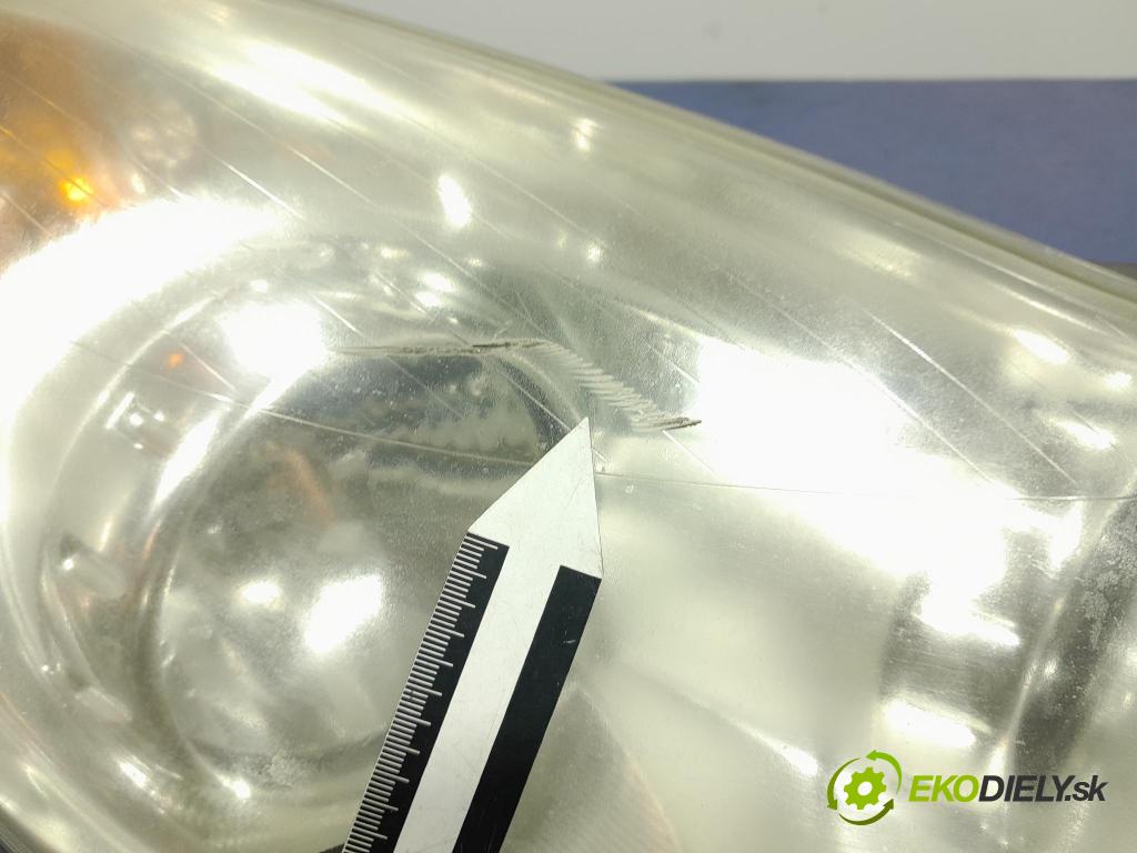 Opel Corsa 2008 Reflektor: v pravo: 13186382