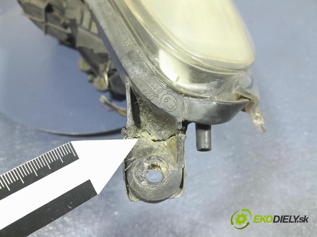 Opel Corsa 2008 Reflektor: v pravo: 13186382