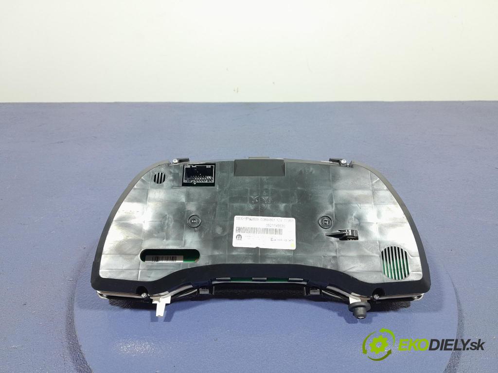 Fiat Doblo 2021 Přístrojová deska 0521745530