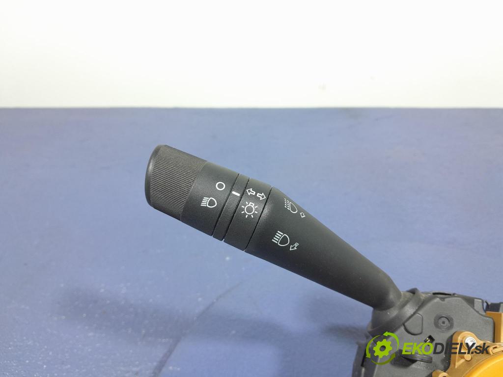 Fiat Doblo 2021 prepínač Komplex: 0265019173