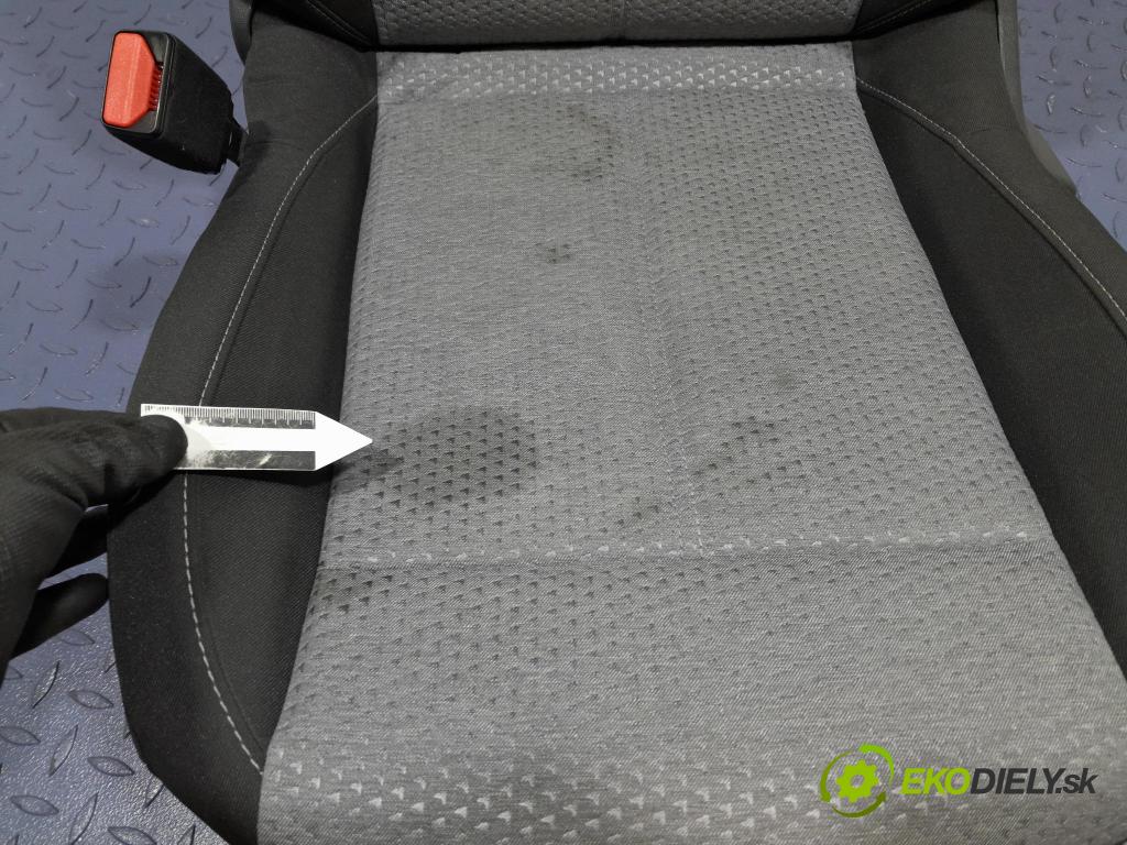 Opel Corsa 2024 Sedačka Ovládače: