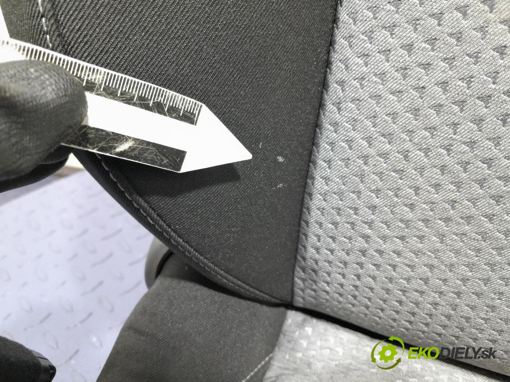 Opel Corsa 2024 Sedačka Ovládače: