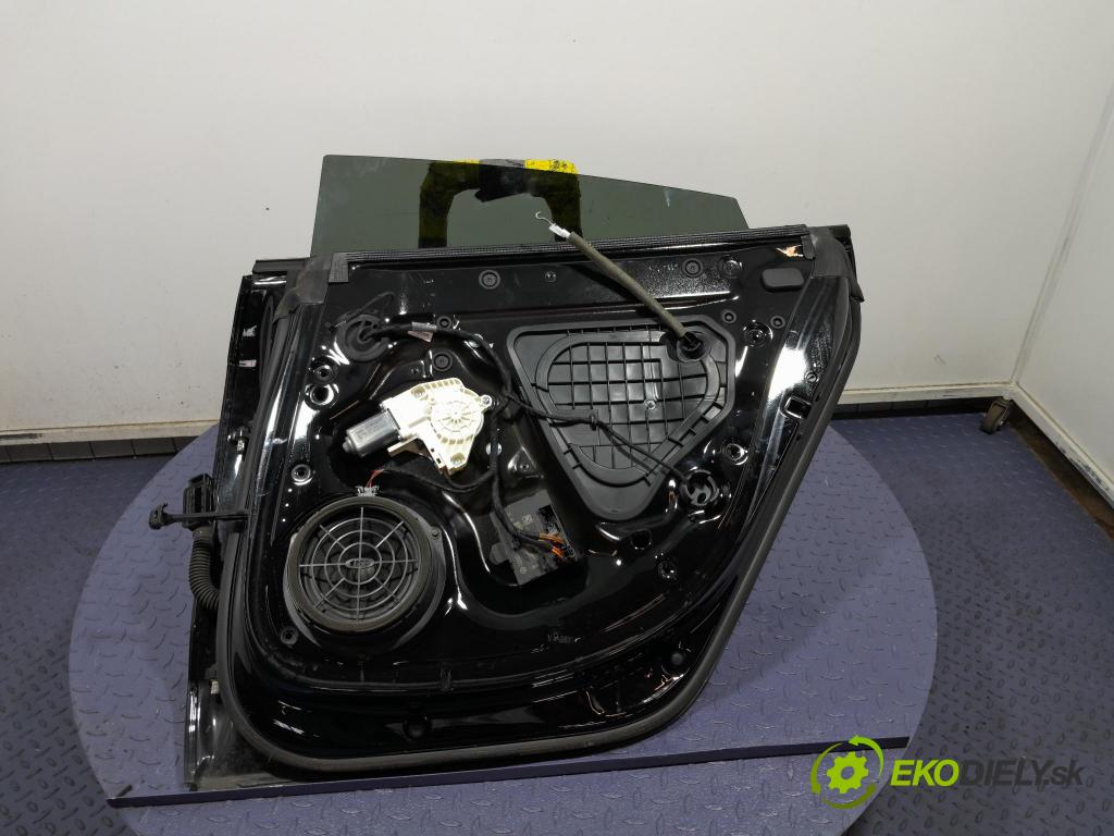 Audi A5 2014 dvere zad pravé 