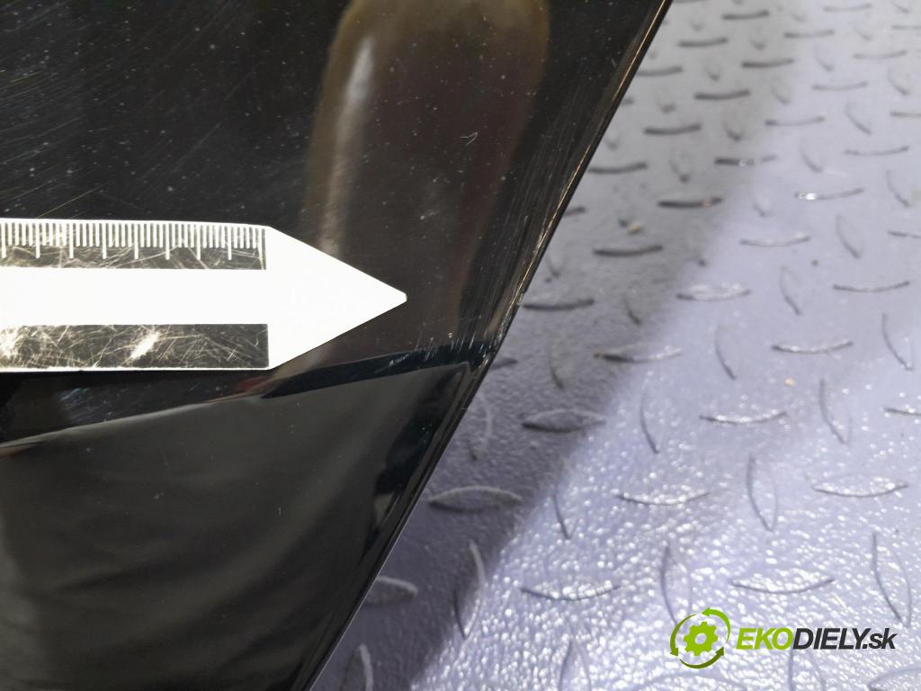 Audi A5 2014 dvere zad Vľavo: