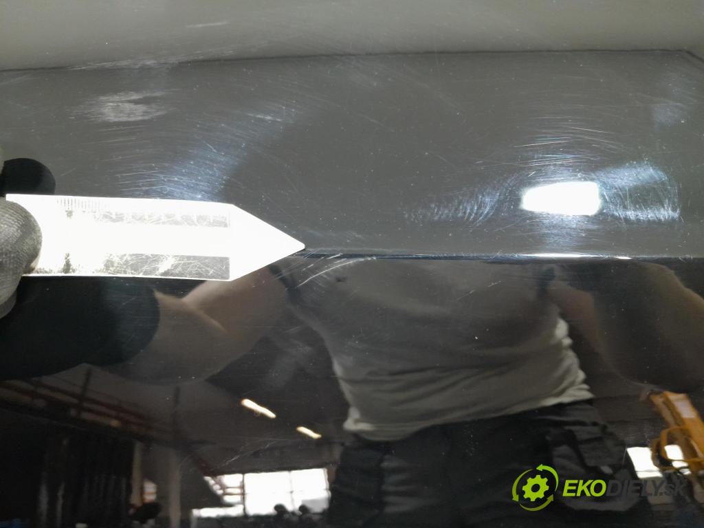 Audi A5 2014 dvere zad Vľavo: