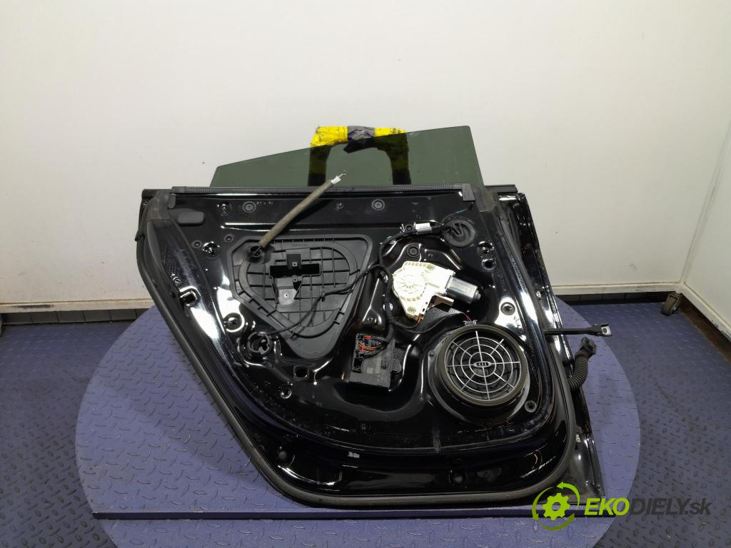 Audi A5 2014 dvere zad Vľavo: 