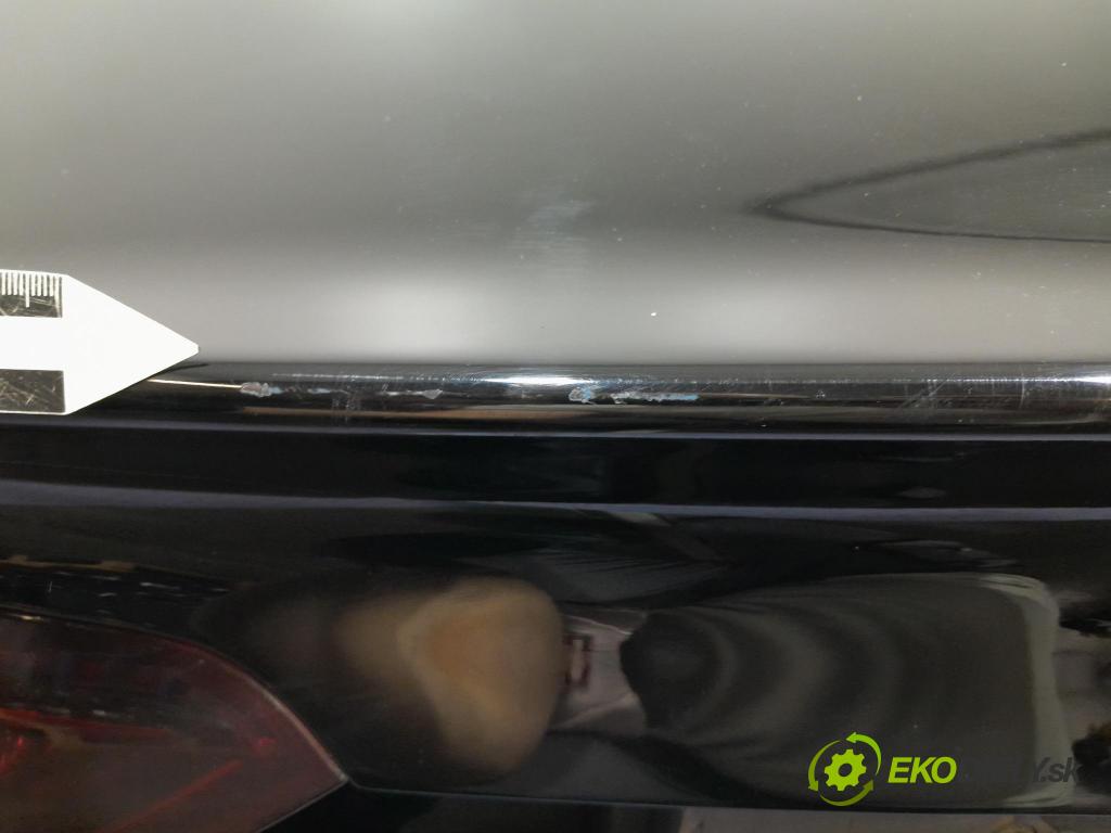 Audi A5 2014 zadna dveře kufra: kufra: