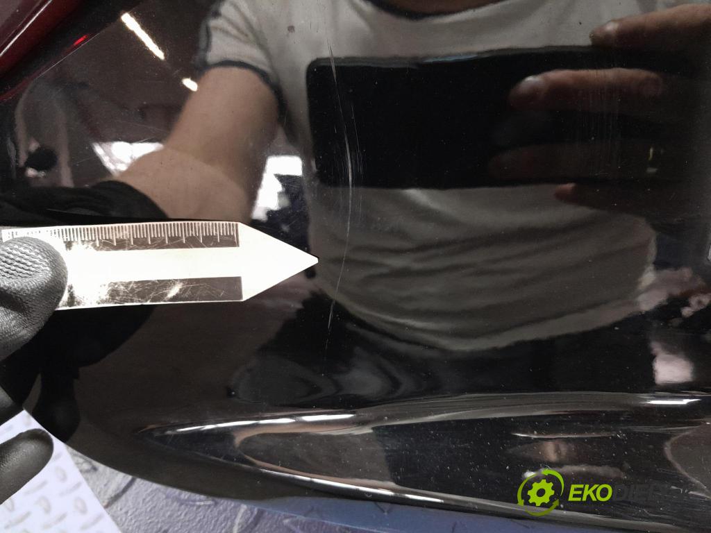 Audi A5 2014 zadna dveře kufra: kufra: