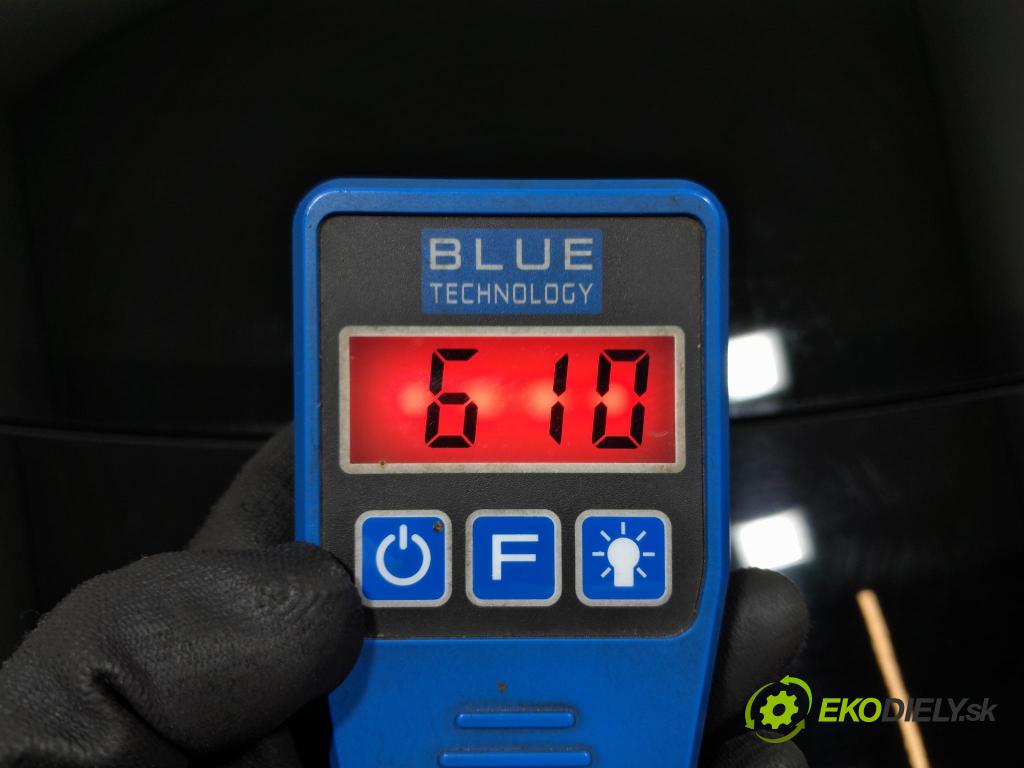 Audi A5 2014 zadna dveře kufra: kufra: