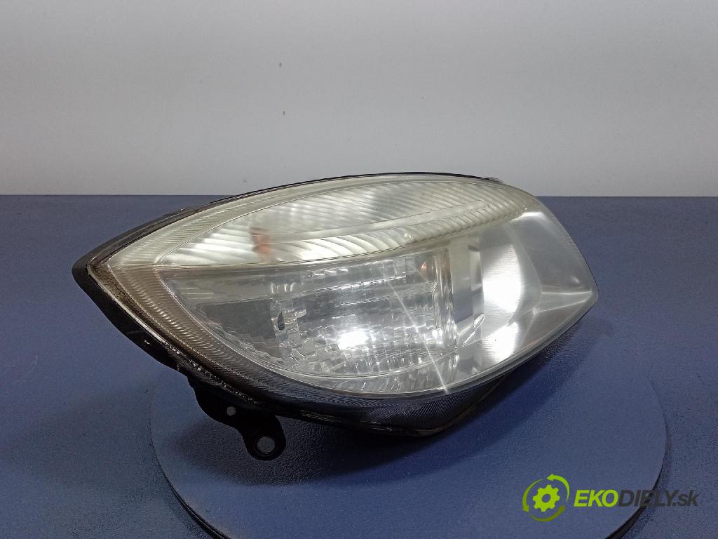 Skoda Roomster 2007 světlo v pravo: 247832-00R