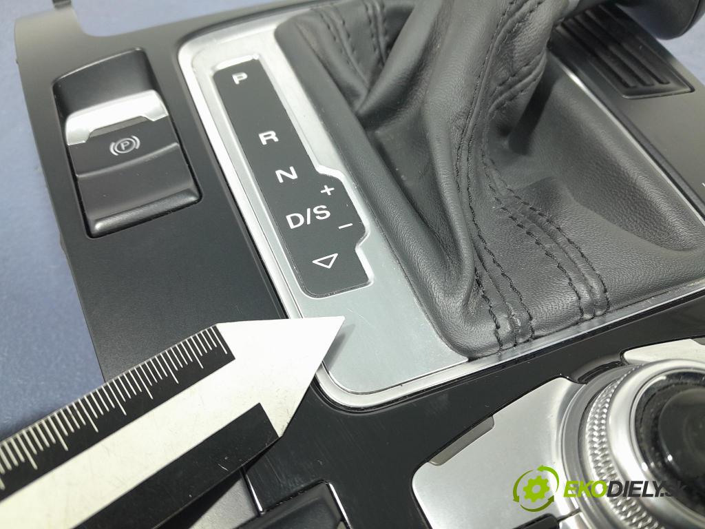 Audi A5 2014 prepínač 8T0919611K