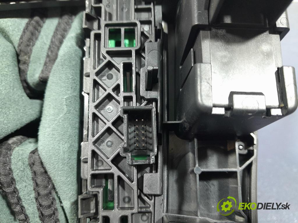 Audi A5 2014 prepínač 8T0919611K
