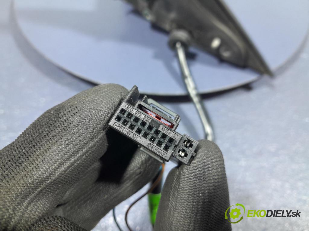 Audi A5 2014 zrkadlo Vľavo: 