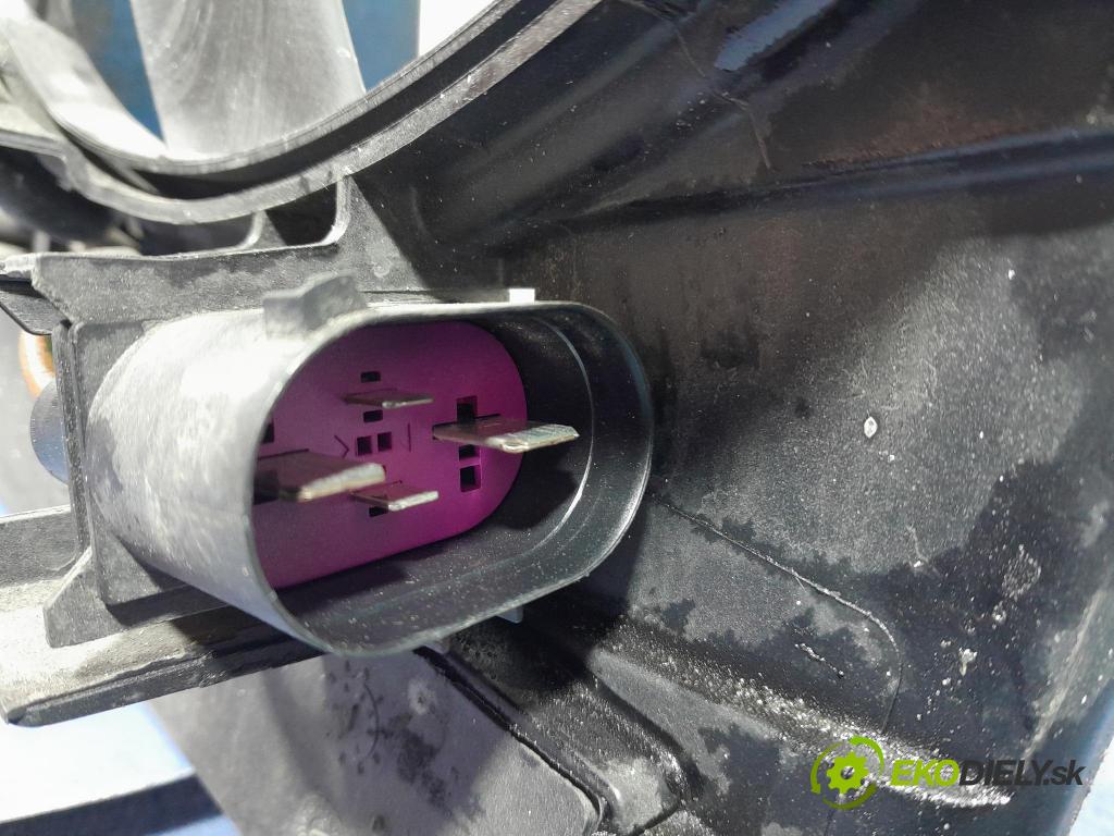 Audi A5 2014 Ventilátor Chladič: 8K0121003P