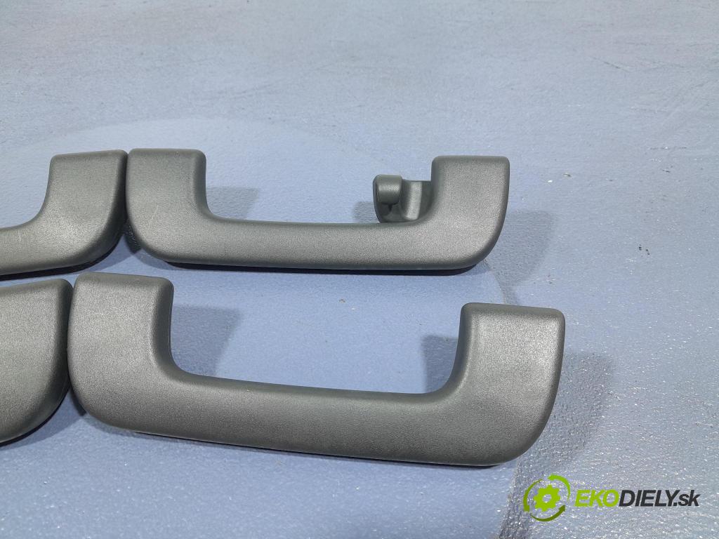 Audi A5 2014 Rukojeť: Odovzdanie: 8R0857607H