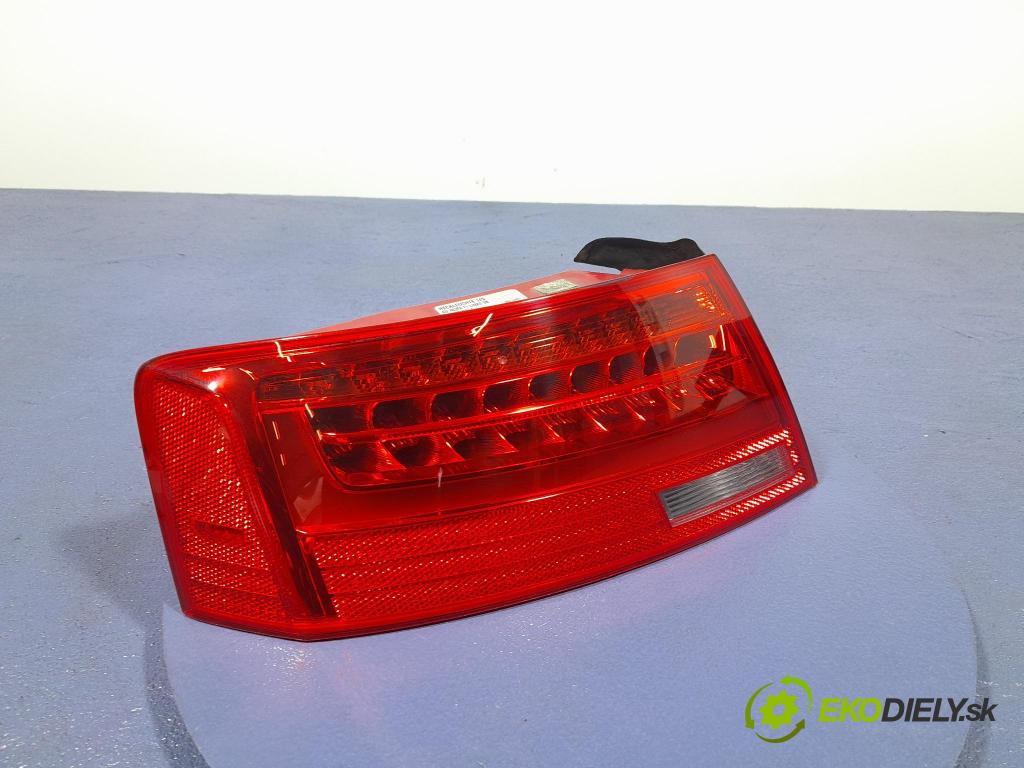 Audi A5 2014 svetlo / reflektor zad ľavá Vonkajsia: 8T8945095F