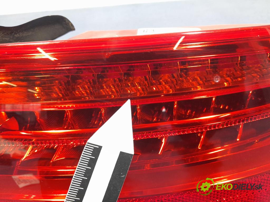 Audi A5 2014 světlo Zad: Práva: Mimo: 8T8945096F