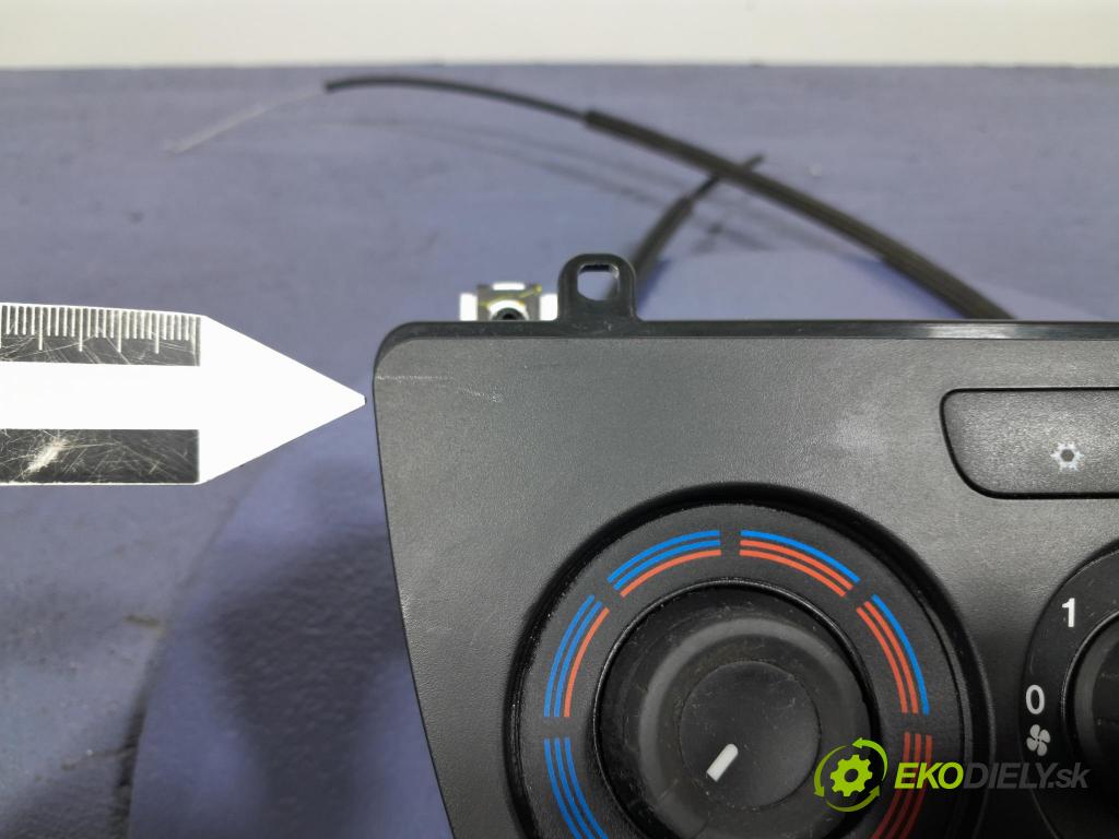 Fiat Doblo 2021 prepínač Klimatizácia: Prúd vzduchu: 735605075