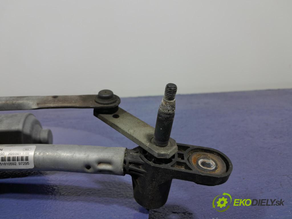 Fiat Doblo 2021 mechanizmus motor: Stierače: Predné 51810592