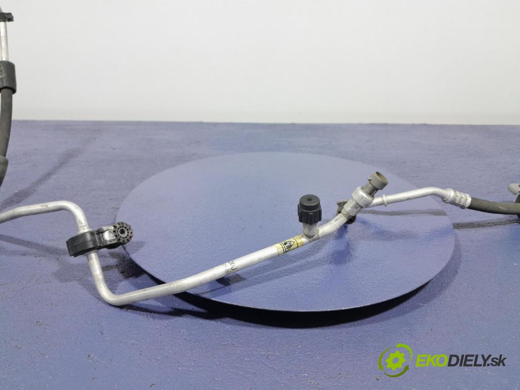 Fiat Doblo 2021 rúrka Klimatizácia: 52121202