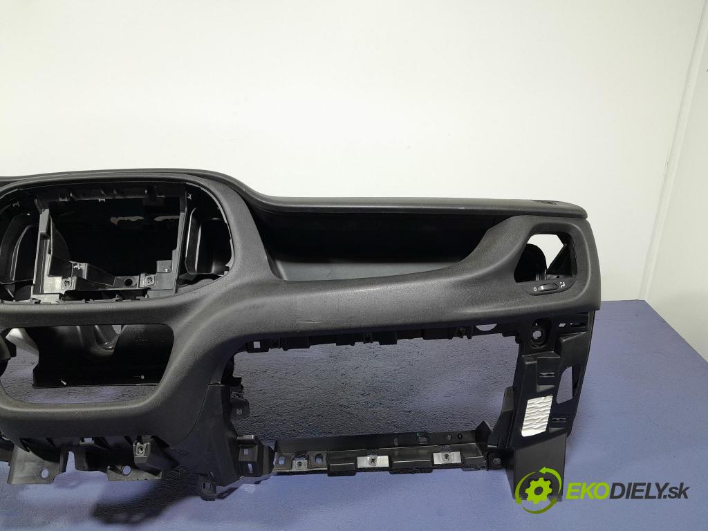 Fiat Doblo 2021 kokpit,pristrojová doska