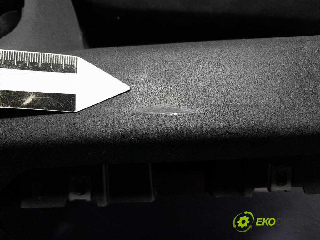 Fiat Doblo 2021 kokpit,pristrojová doska