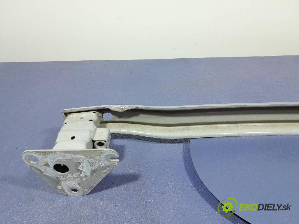 Opel Corsa 2024 výstuha narazník zad