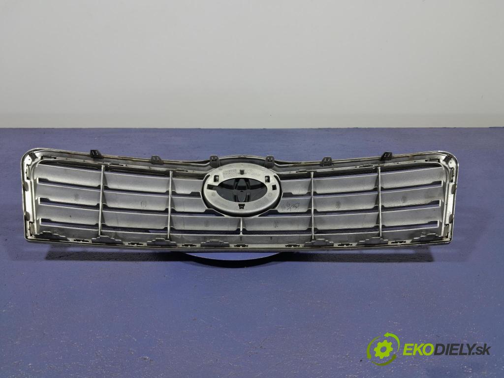 Toyota Avensis 2003 miežka / Gril: 53114-0D060